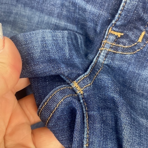 MADEWELL 9" High-Rise Skinny Jeans: Destructed Edition - Picture 6 of 14